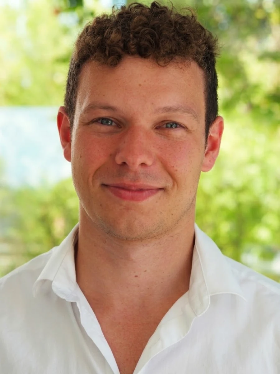 Portrait de Paul GILLON