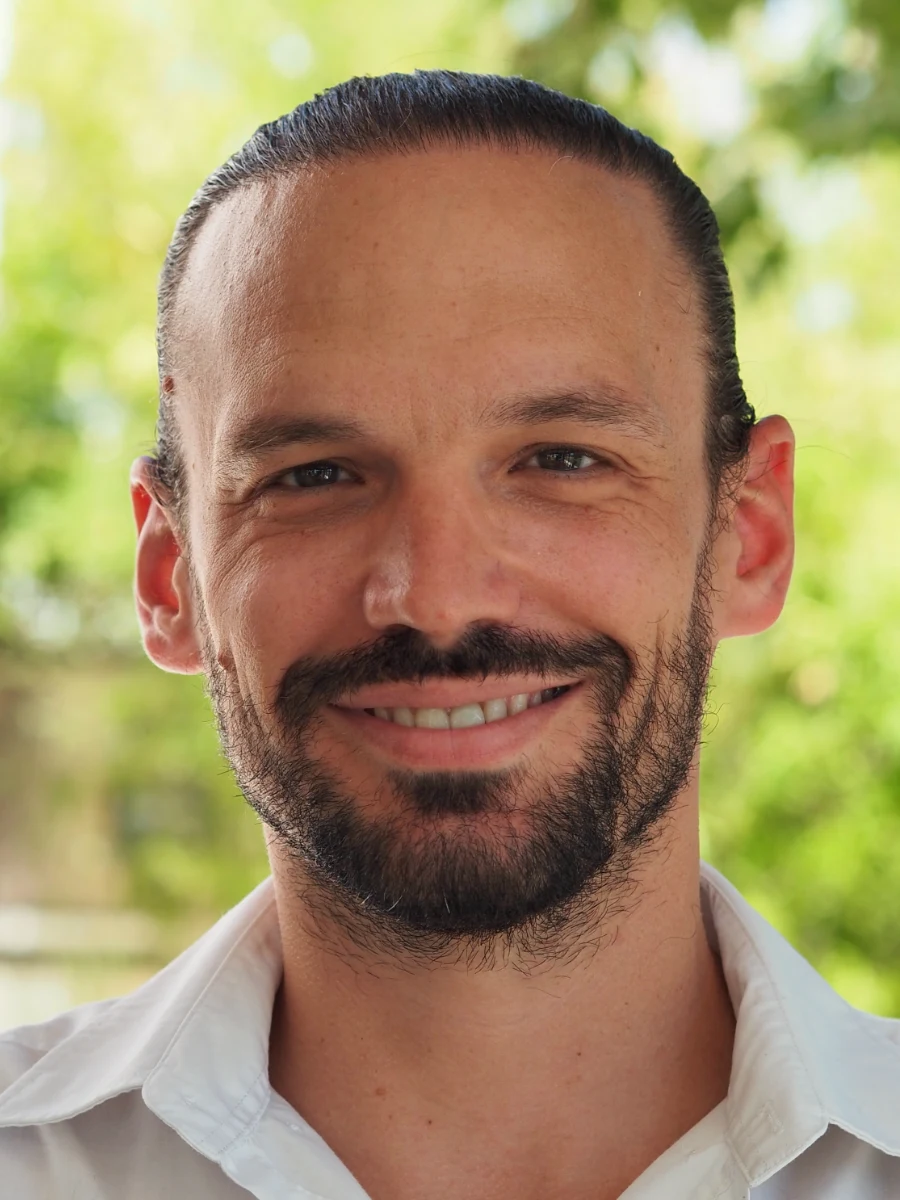 Portrait de Yann FALCHERO